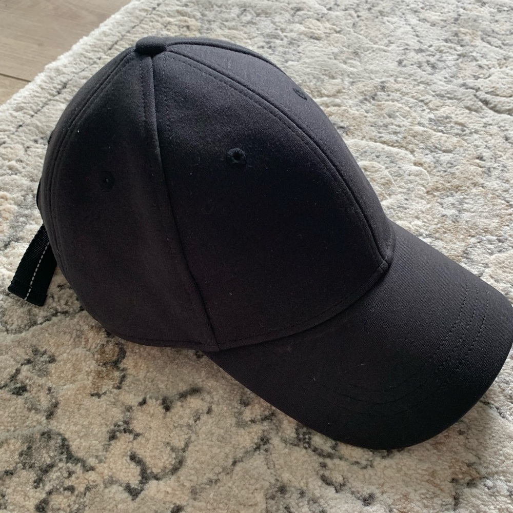 Lululemon Baller Hat